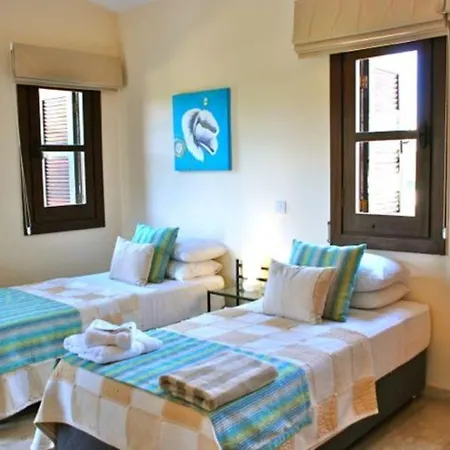 “you Can Rent This On A 5 Star Resort”paparouna Villa *