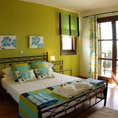“you Can Rent This On A 5 Star Resort”paparouna