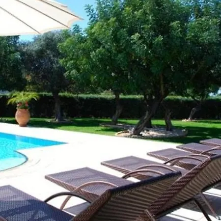 Villa “you Can Rent This On A 5 Star Resort”paparouna Kouklia