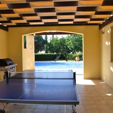 别墅 “you Can Rent This On A 5 Star Resort”paparouna *