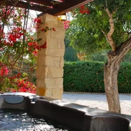 “you Can Rent This On A 5 Star Resort”paparouna * كوكليا